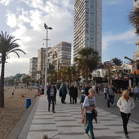Levante Front Line Apartamento *