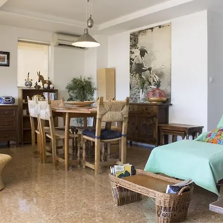 Levante Front Line Apartment